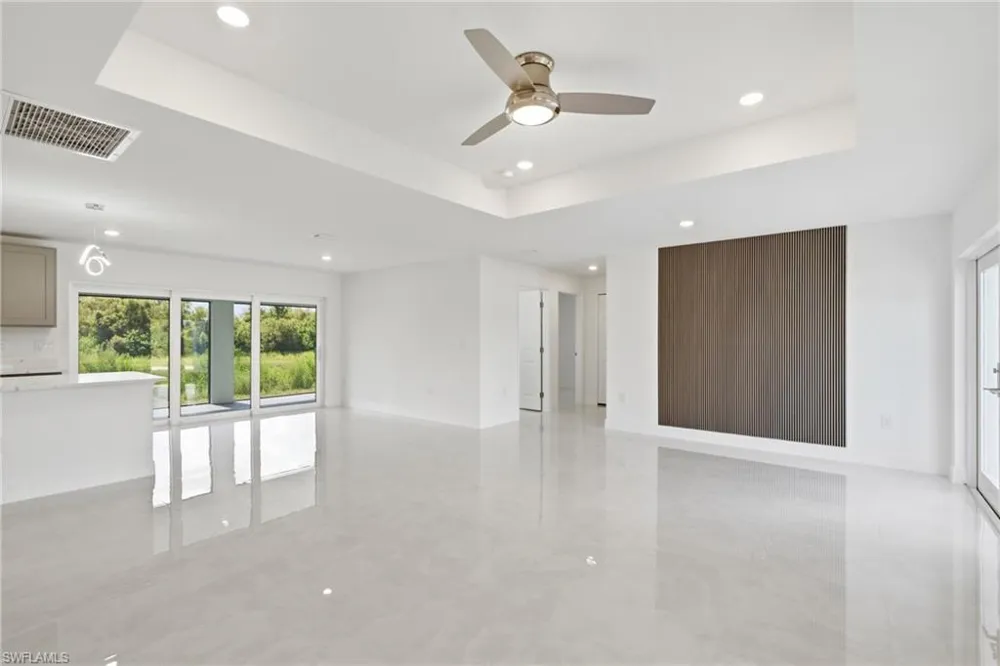 645 Whitmore Loop Lehigh Acres, FL 33972