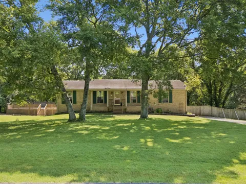 609 Clifton Dr
