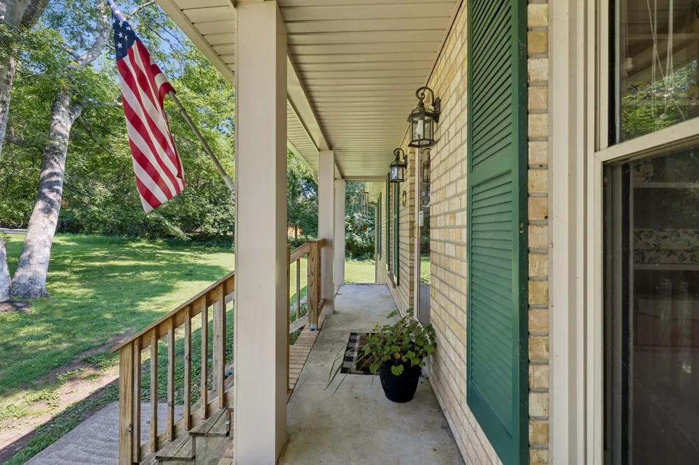609 Clifton Dr Goodlettsville, TN 37072