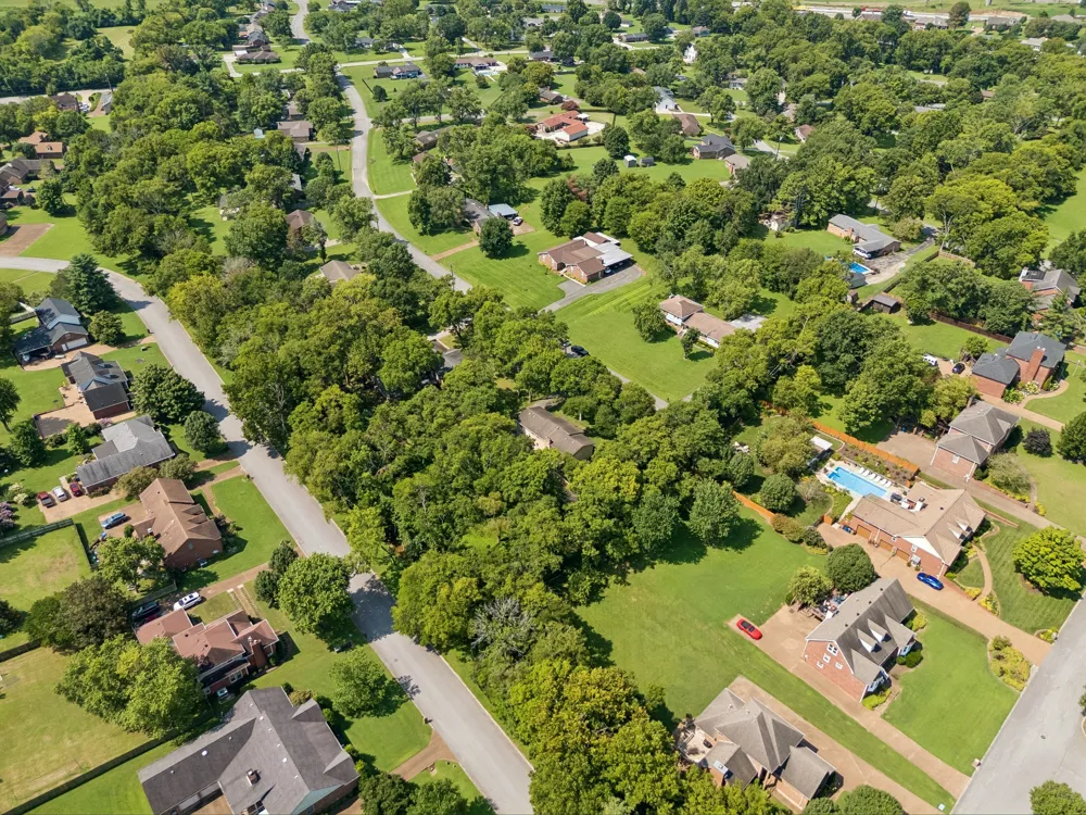 609 Clifton Dr Goodlettsville, TN 37072