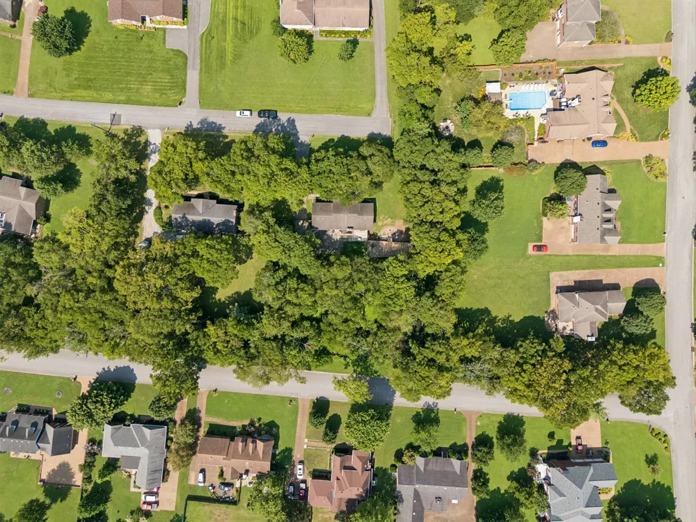 609 Clifton Dr Goodlettsville, TN 37072