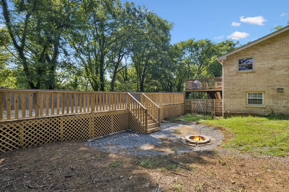 609 Clifton Dr Goodlettsville, TN 37072