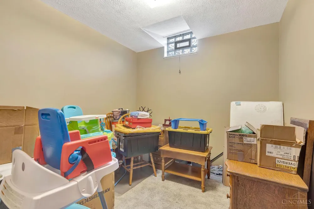 7863 Bridgetown Road Miami, OH 45002