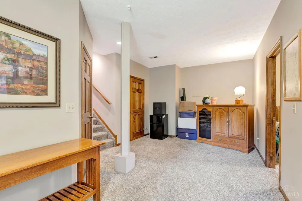 7863 Bridgetown Road Miami, OH 45002