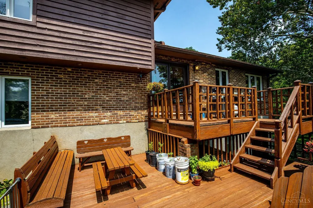 7863 Bridgetown Road Miami, OH 45002