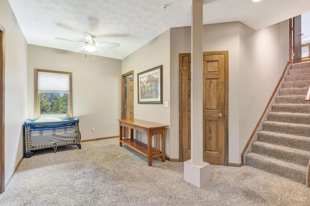 7863 Bridgetown Road Miami, OH 45002
