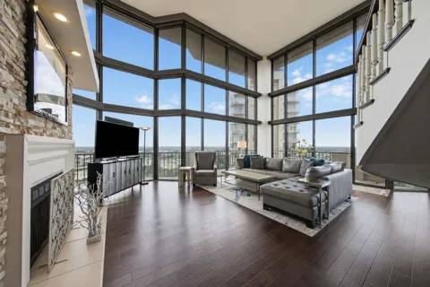 3350 Mccue Road #2402