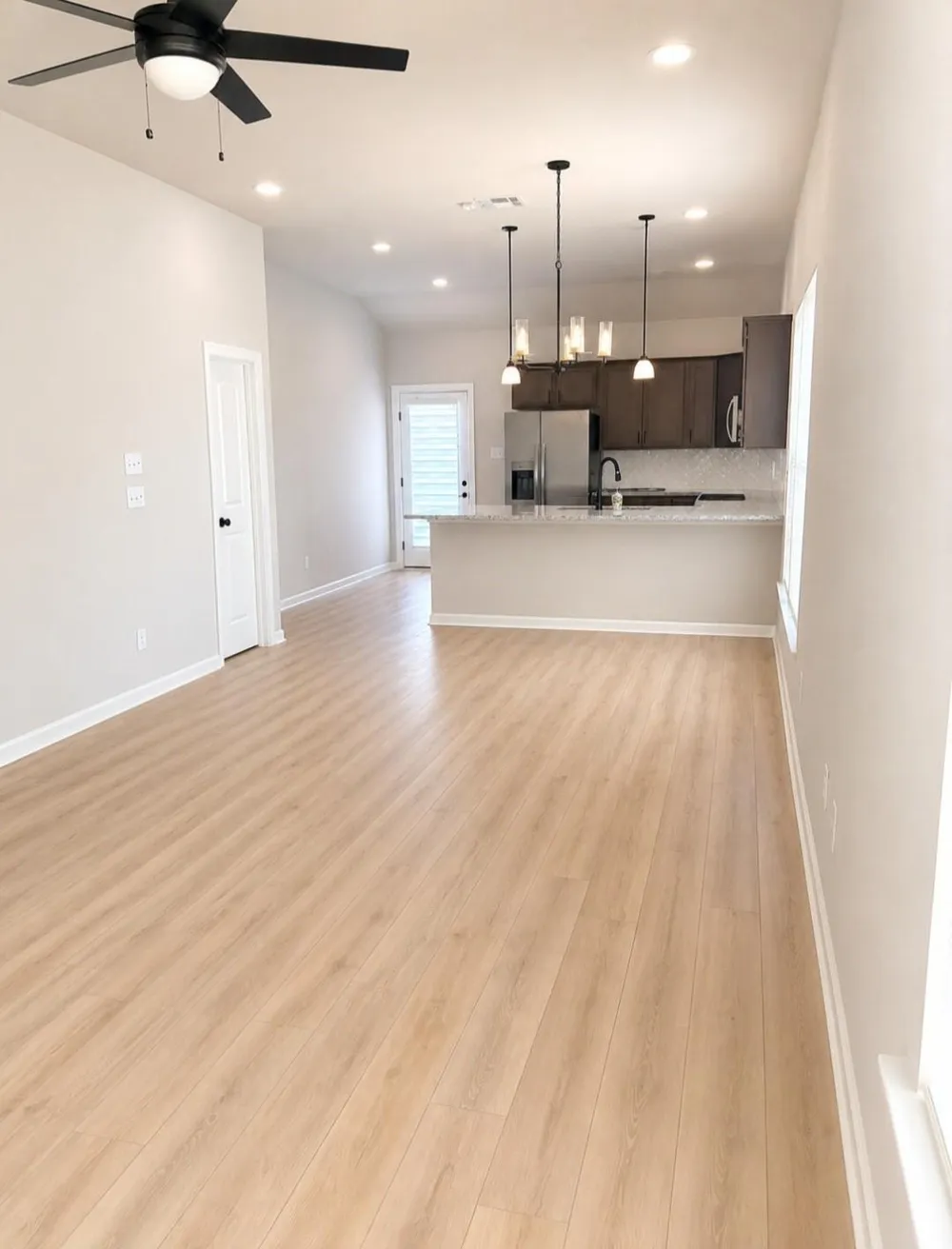 10906 Tawny Ridge Beasley, TX 77417