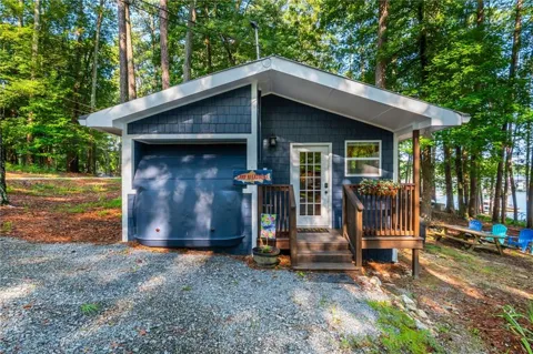 5400 Kings Camp #B19 Road SE