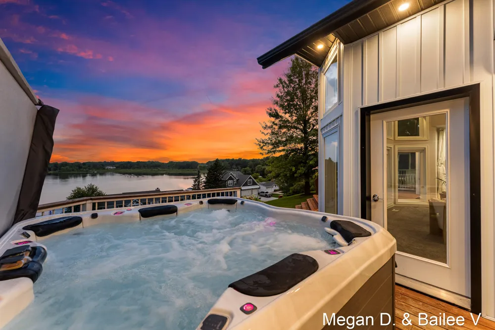 11860 5 Mile Road NE Grattan Township, MI 49331