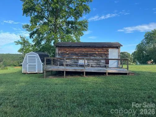 1211 Sharon School Road Stony Point, NC 28678