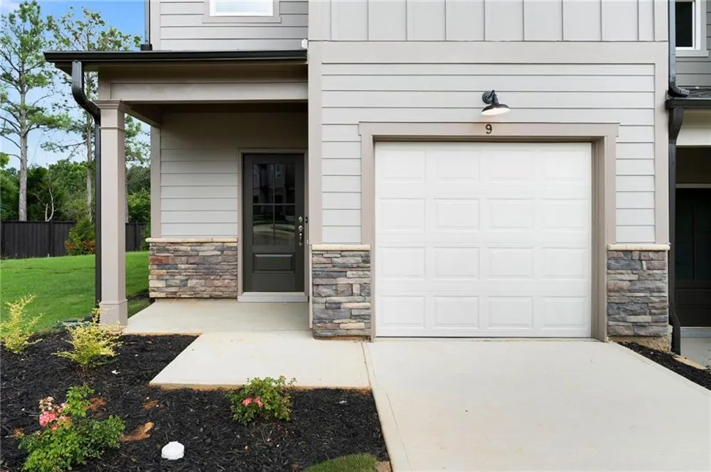 22 Magnolia Boulevard Cedartown, GA 30125