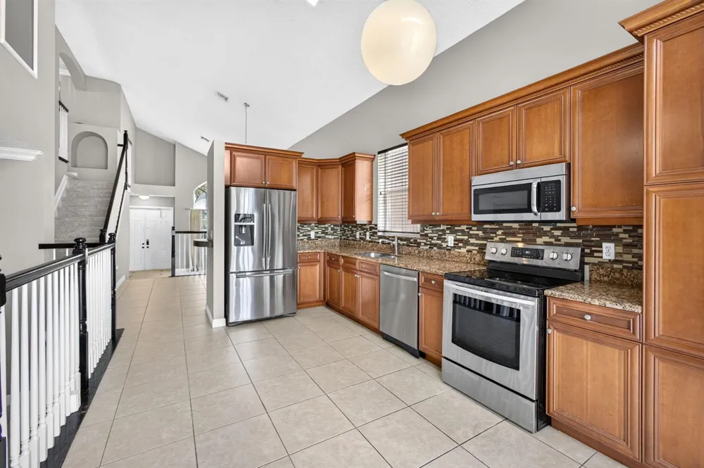1204 OAKWATER DRIVE Royal Palm Beach, FL 33411