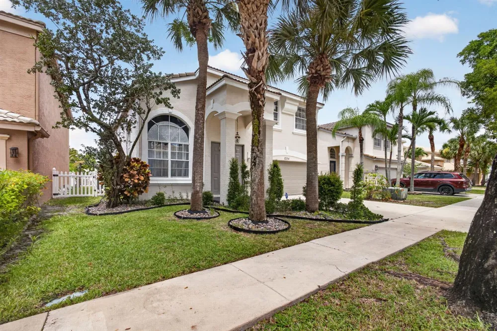 1204 OAKWATER DRIVE Royal Palm Beach, FL 33411