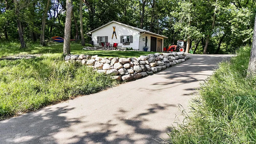 8995 Shore Drive Spicer, MN 56288