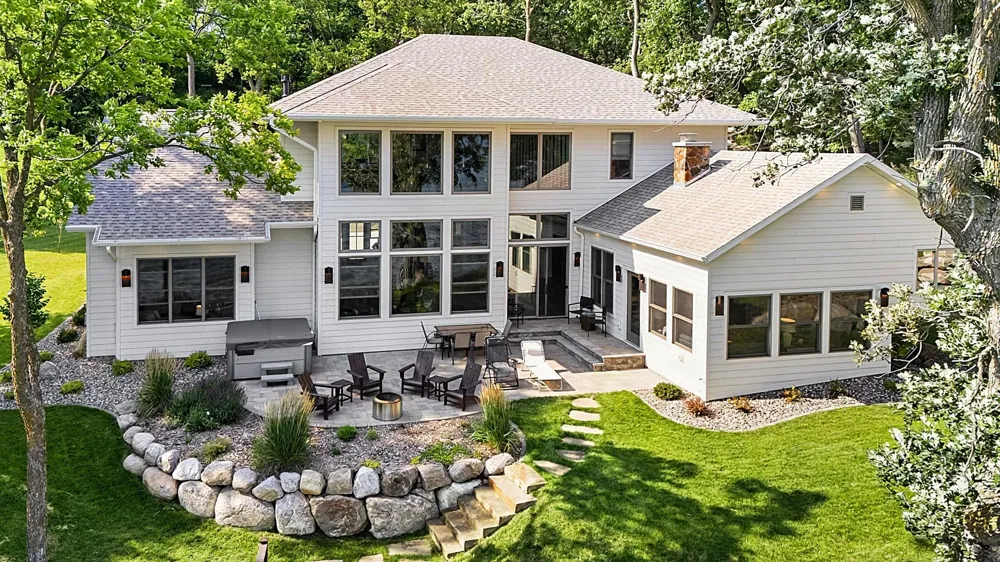 8995 Shore Drive Spicer, MN 56288