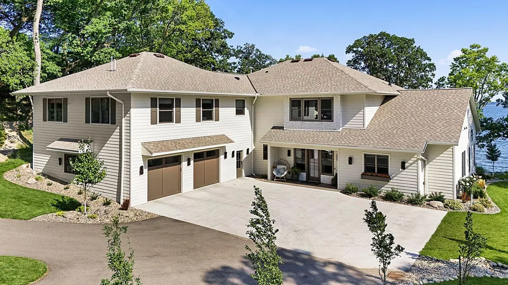 8995 Shore Drive Spicer, MN 56288