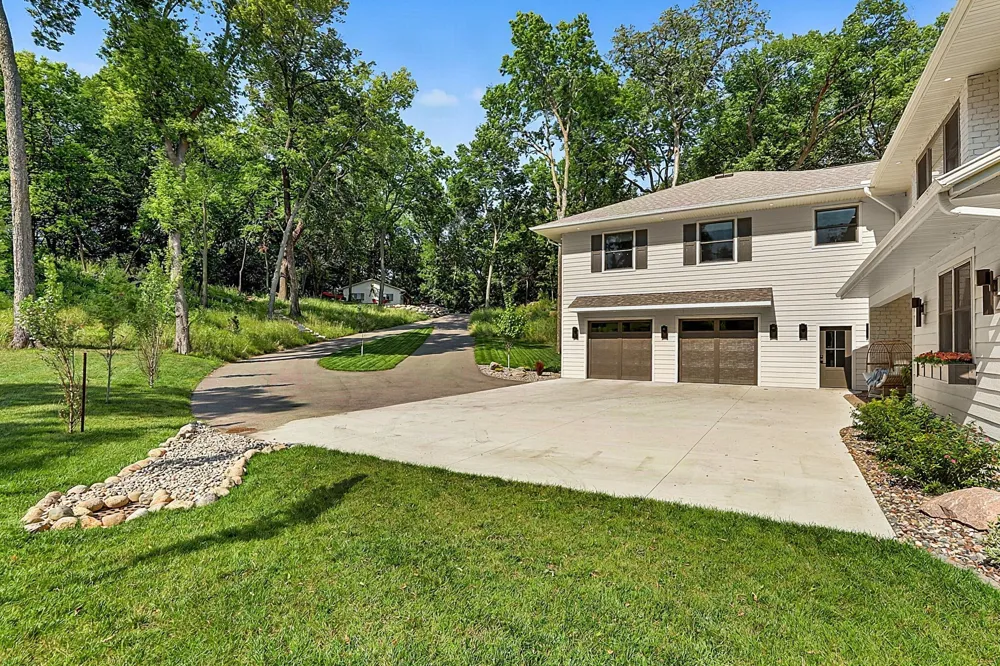 8995 Shore Drive Spicer, MN 56288