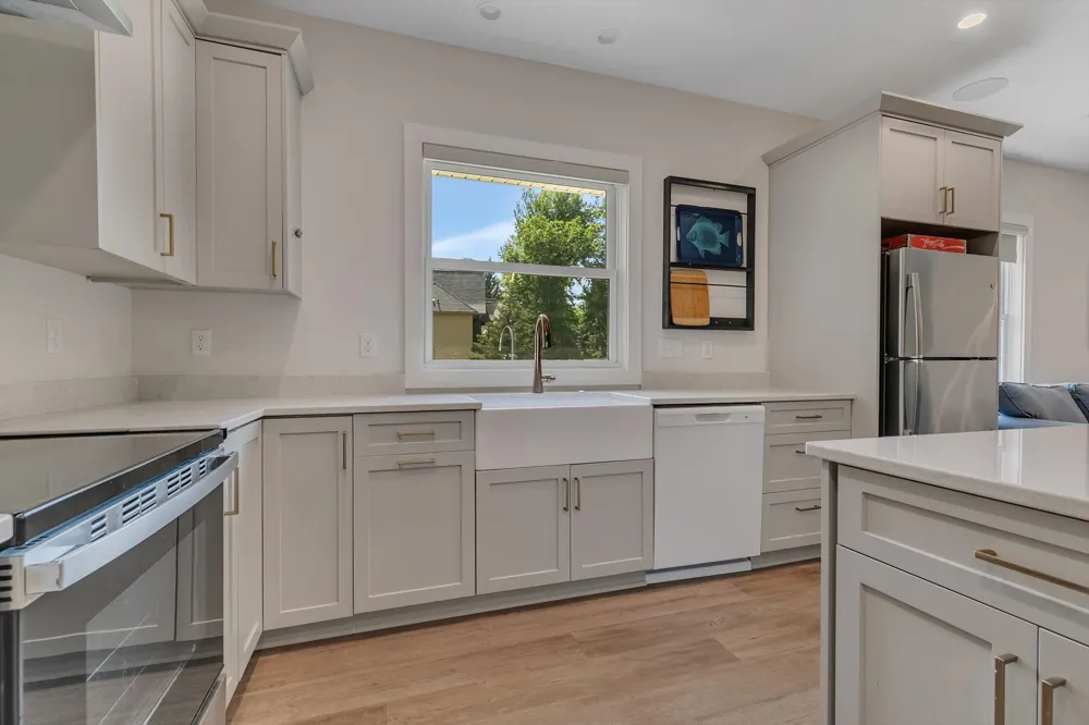 8995 Shore Drive Spicer, MN 56288