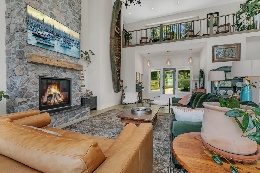 8995 Shore Drive Spicer, MN 56288