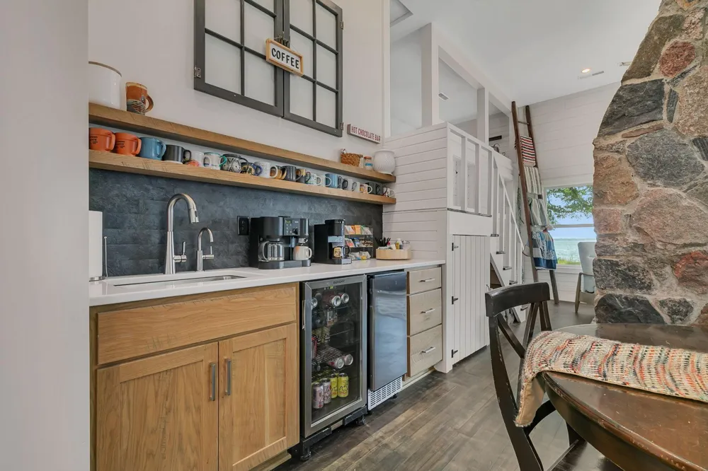 8995 Shore Drive Spicer, MN 56288