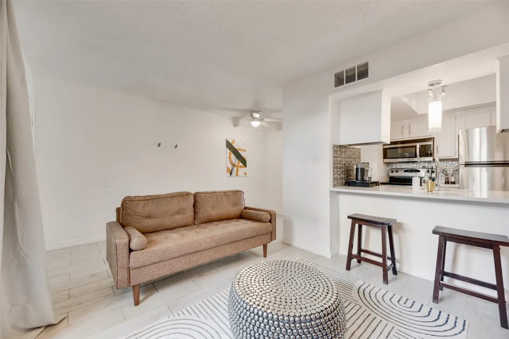 1810 Garrett Avenue #119 Dallas, TX 75206