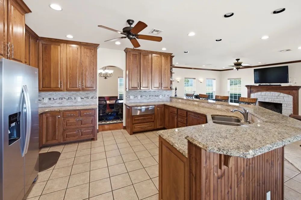 588 Hcr 1231 Whitney, TX 76692