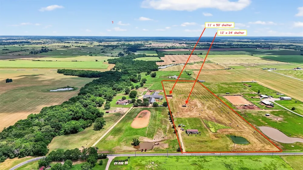 1802 Batey Road Collinsville, TX 76233