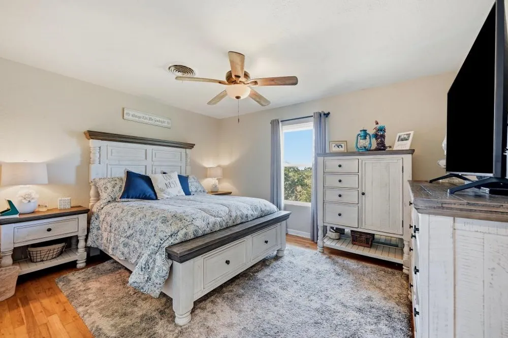 1802 Batey Road Collinsville, TX 76233