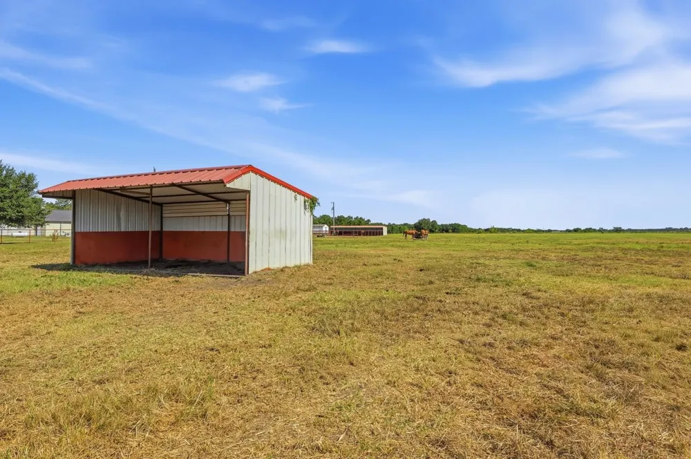 1802 Batey Road Collinsville, TX 76233