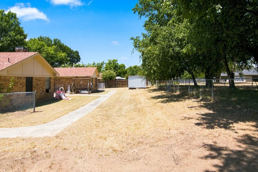 514 Dorothy Lane Justin, TX 76247