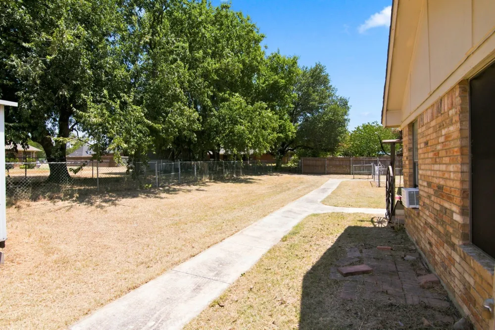 514 Dorothy Lane Justin, TX 76247