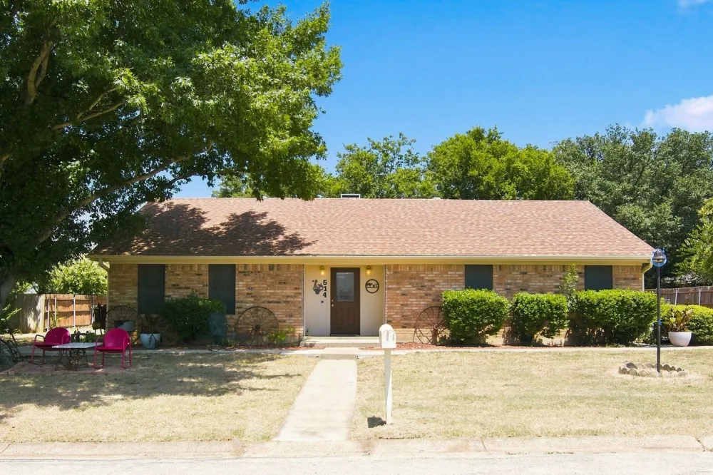 514 Dorothy Lane Justin, TX 76247