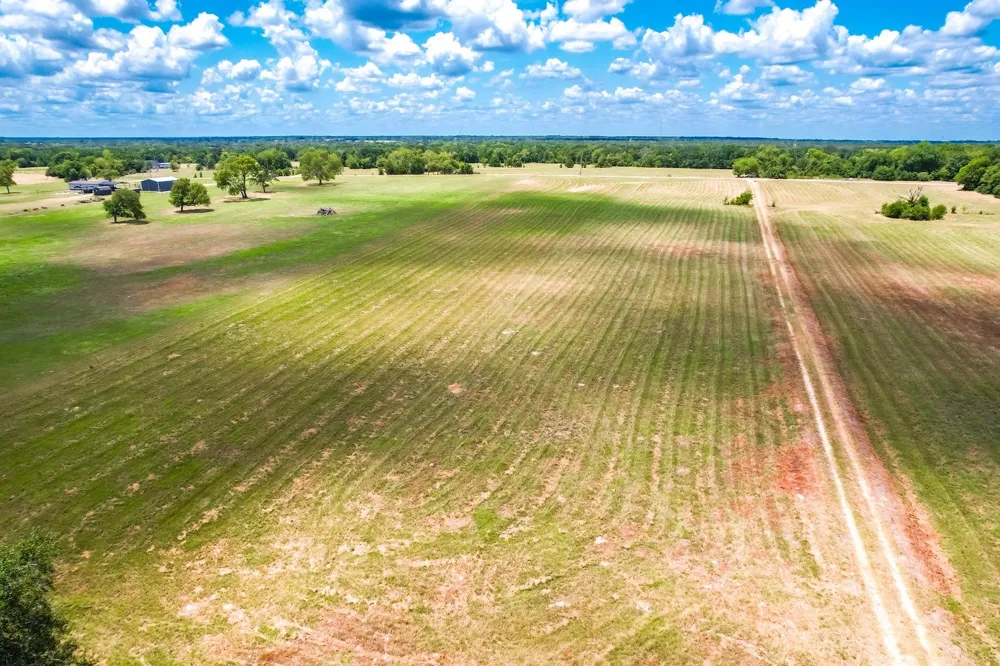 FCR 520 Fairfield, TX 75840