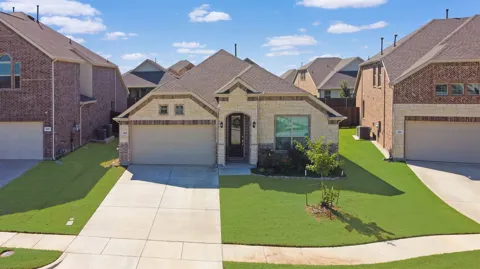 1209 Sweetgum Street