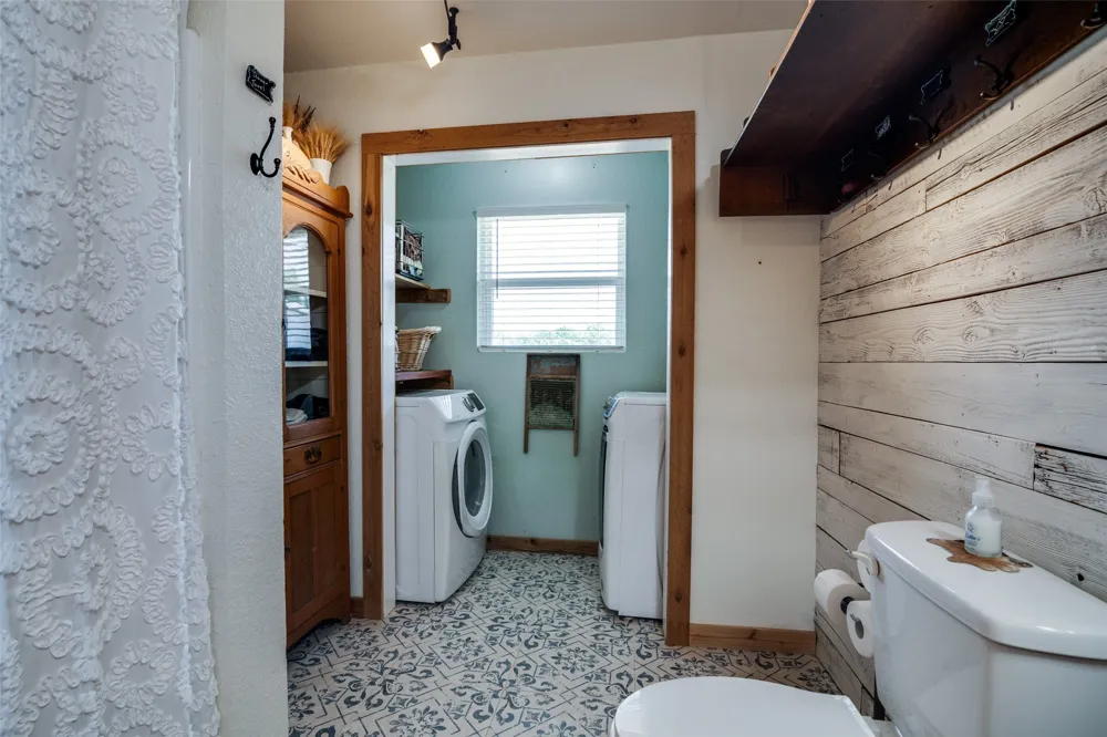 200 Vz County Road 2403 Canton, TX 75103