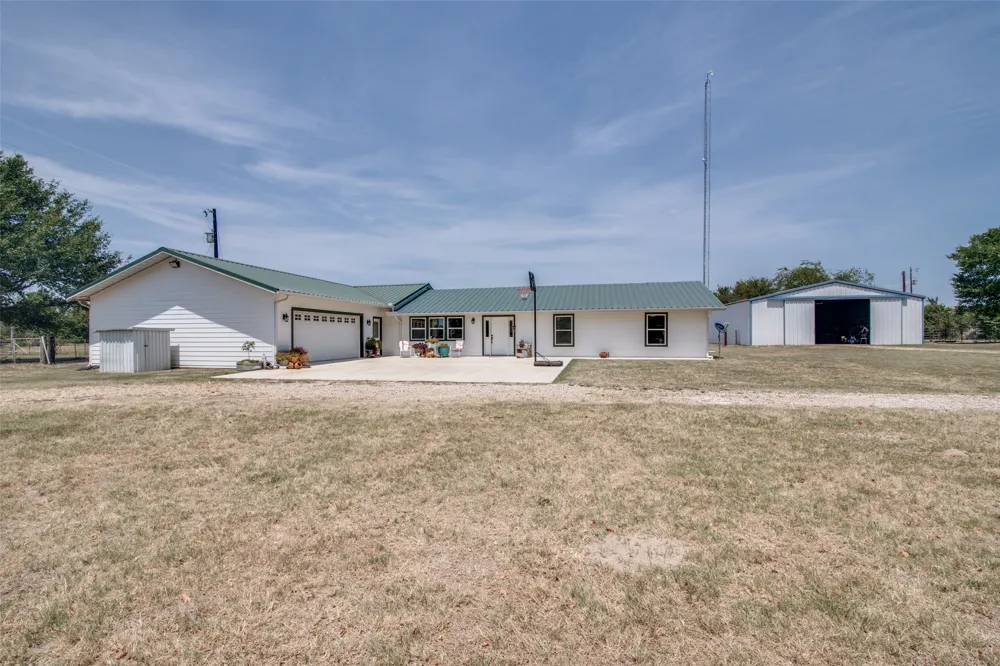 200 Vz County Road 2403 Canton, TX 75103