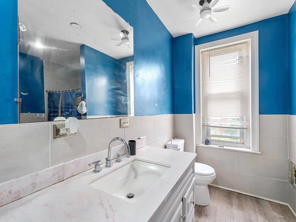 4931 UBER STREET Philadelphia, PA 19141