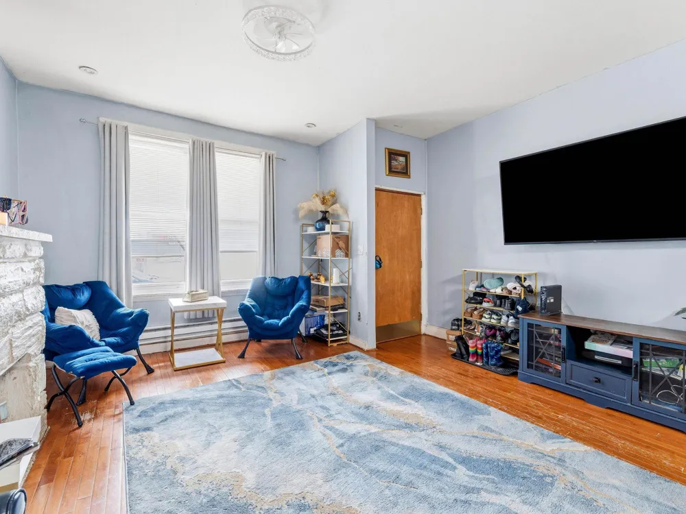 4931 UBER STREET Philadelphia, PA 19141
