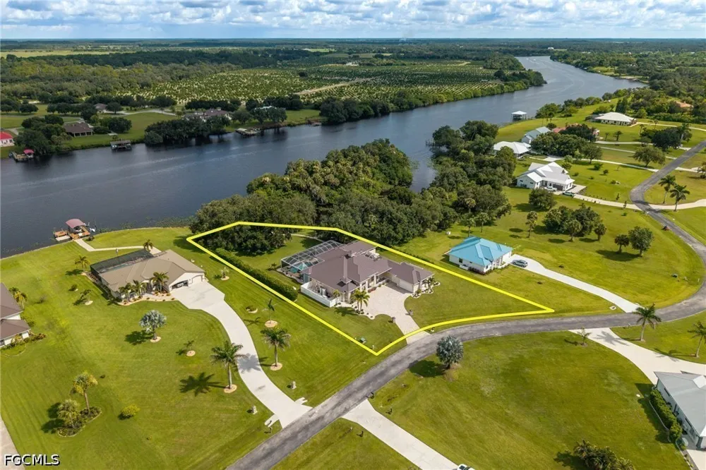 River Blossom Lane Fort Denaud, FL 33935
