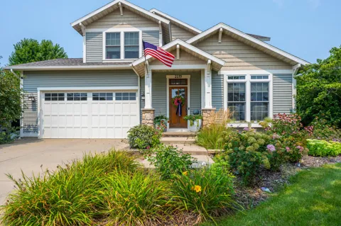 2135 Mccormick Trail