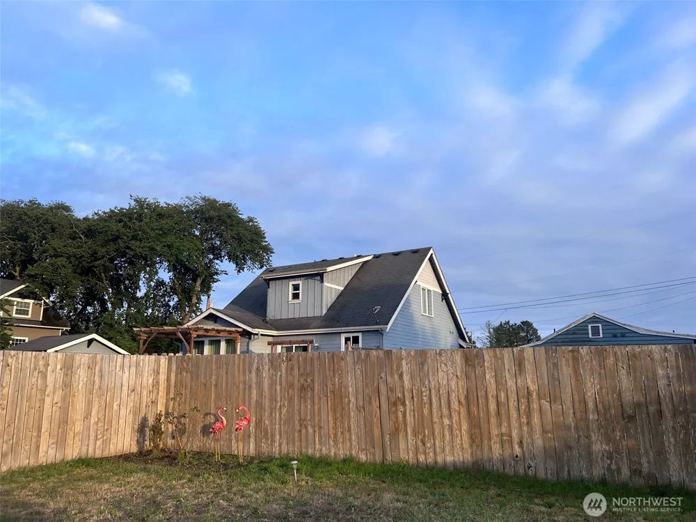 1510 259th Place Ocean Park, WA 98640