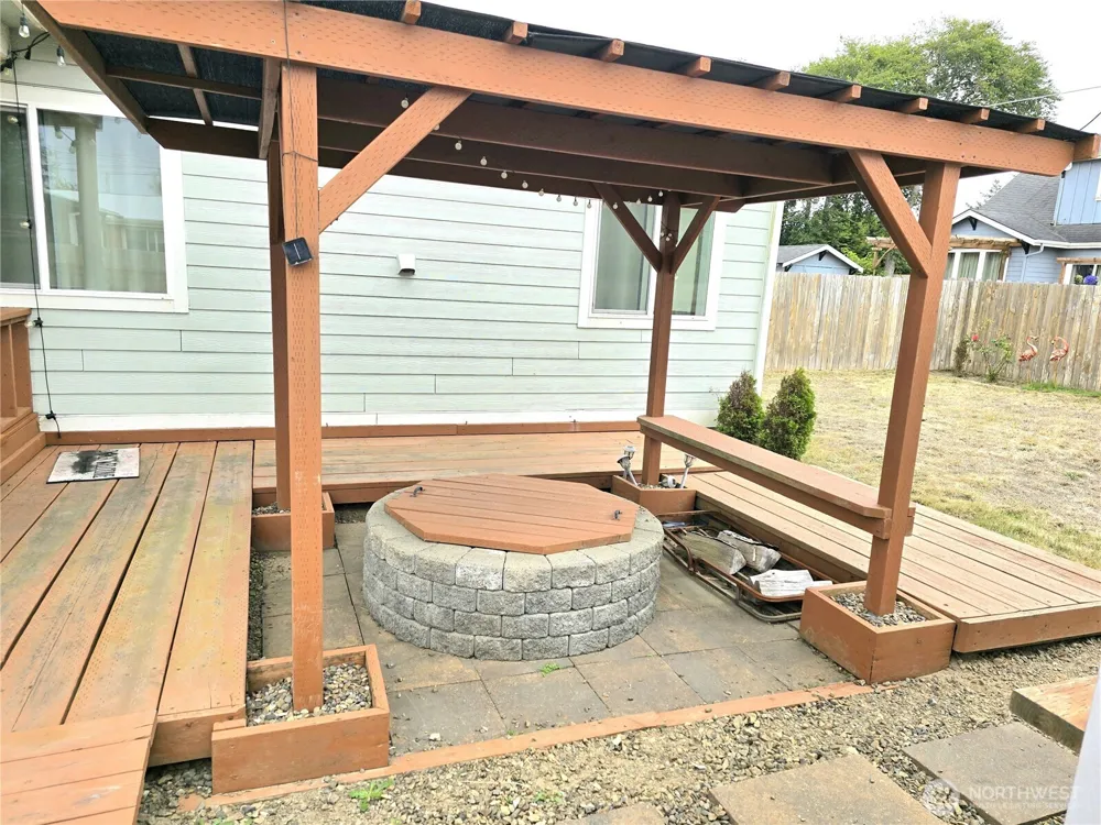 1510 259th Place Ocean Park, WA 98640