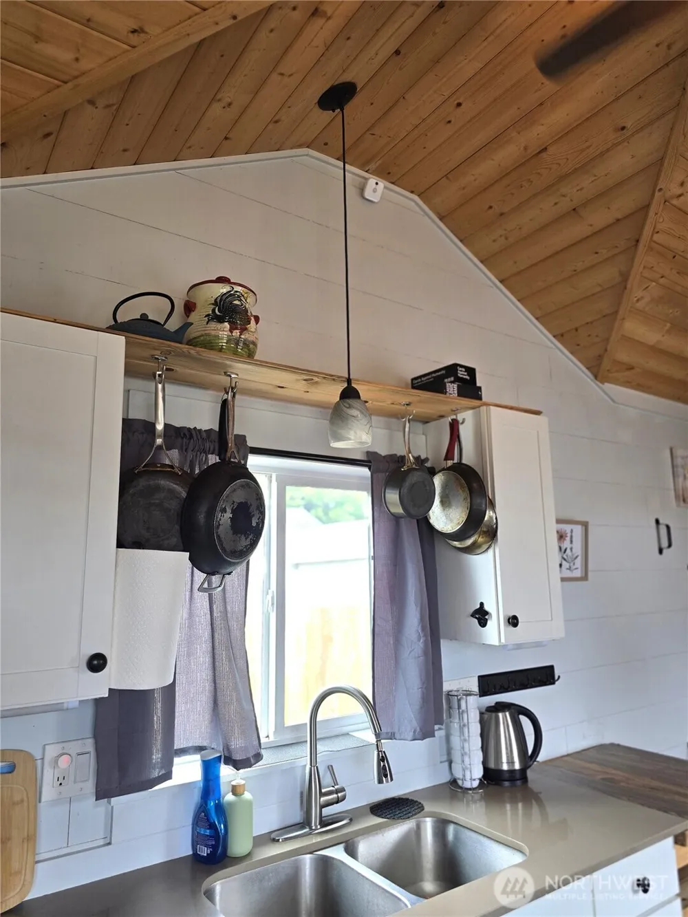 1510 259th Place Ocean Park, WA 98640