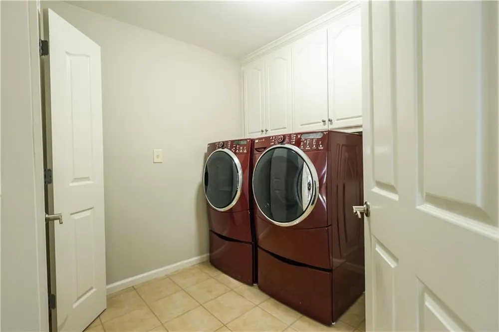 2389 Apalachee Crucis Lane Dacula, GA 30019