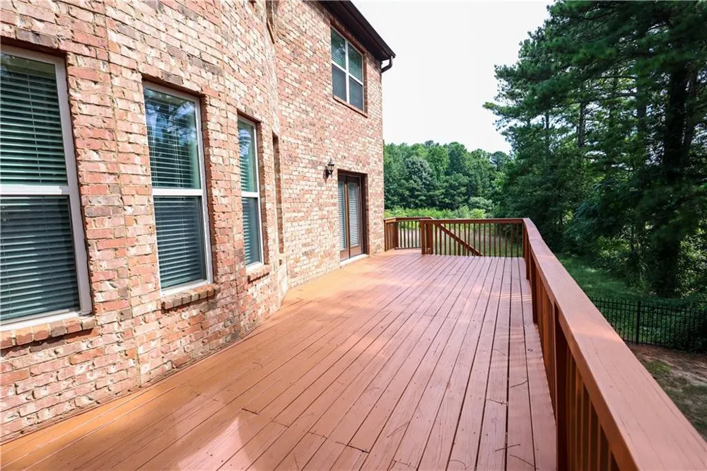 2389 Apalachee Crucis Lane Dacula, GA 30019