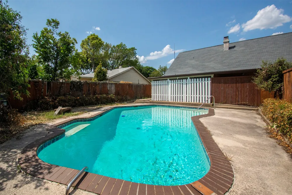 1808 Rainbow Drive Richardson, TX 75081