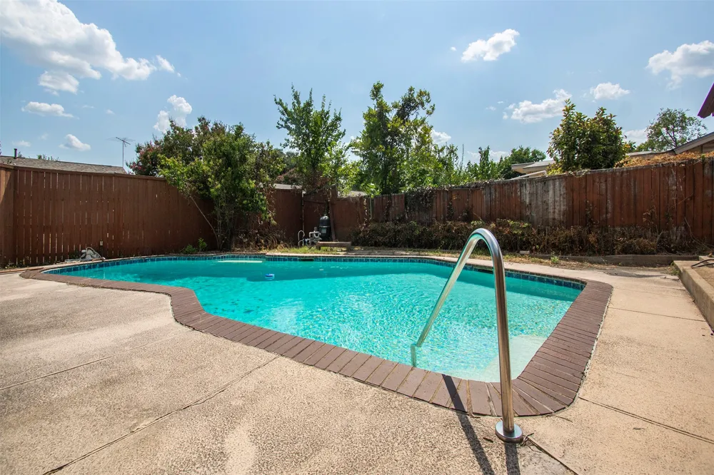 1808 Rainbow Drive Richardson, TX 75081