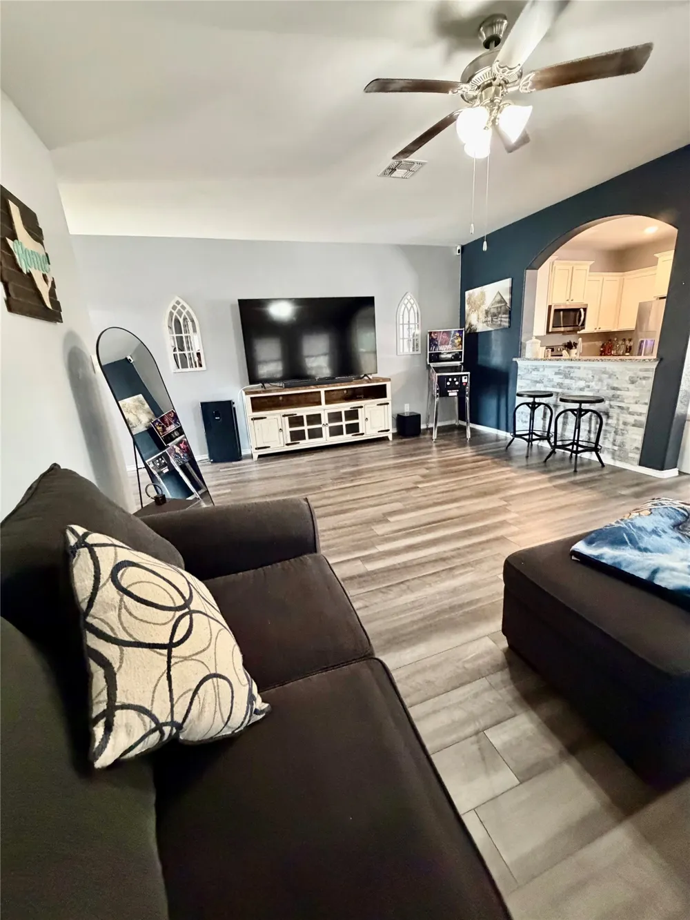 2808 Risinger Road Lorena, TX 76655