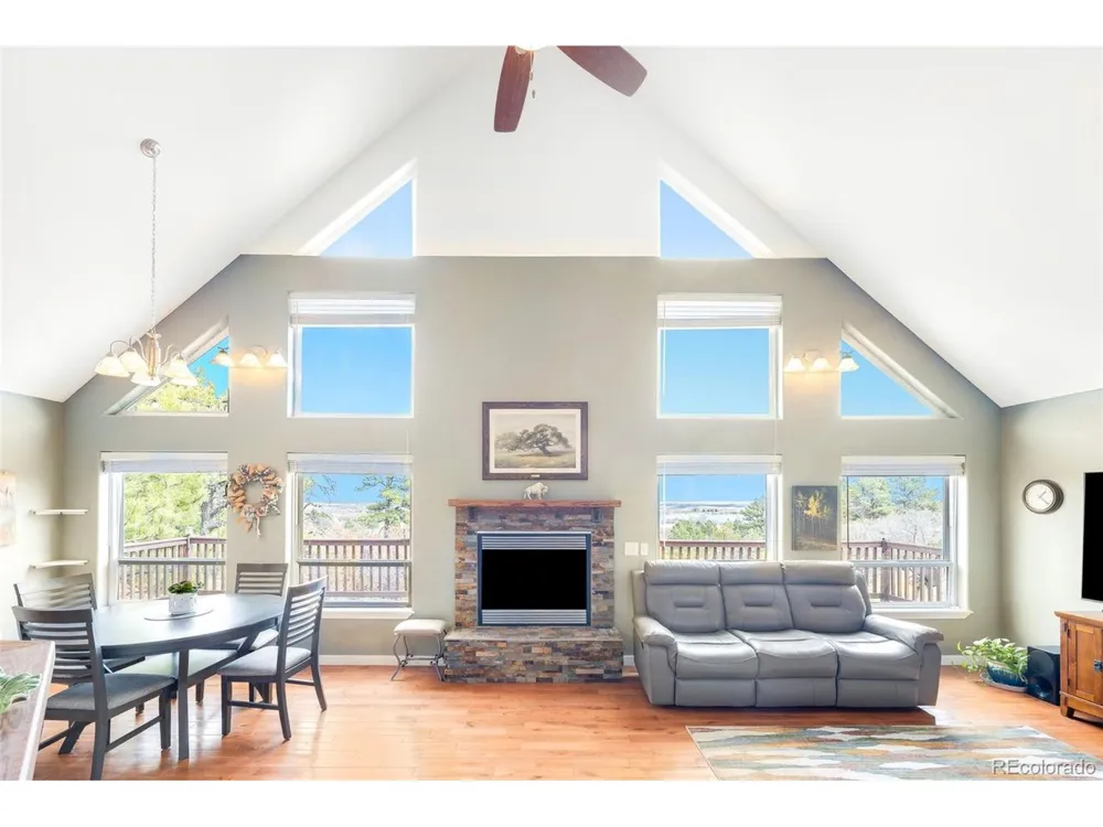 5440 Neva Ct Colorado City, CO 81019